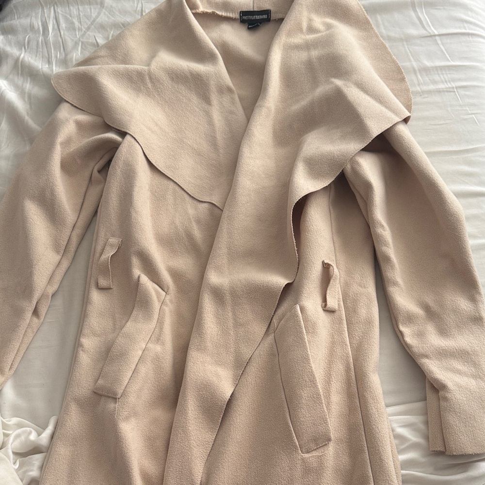 PrettyLittleThing Cream Peacoat